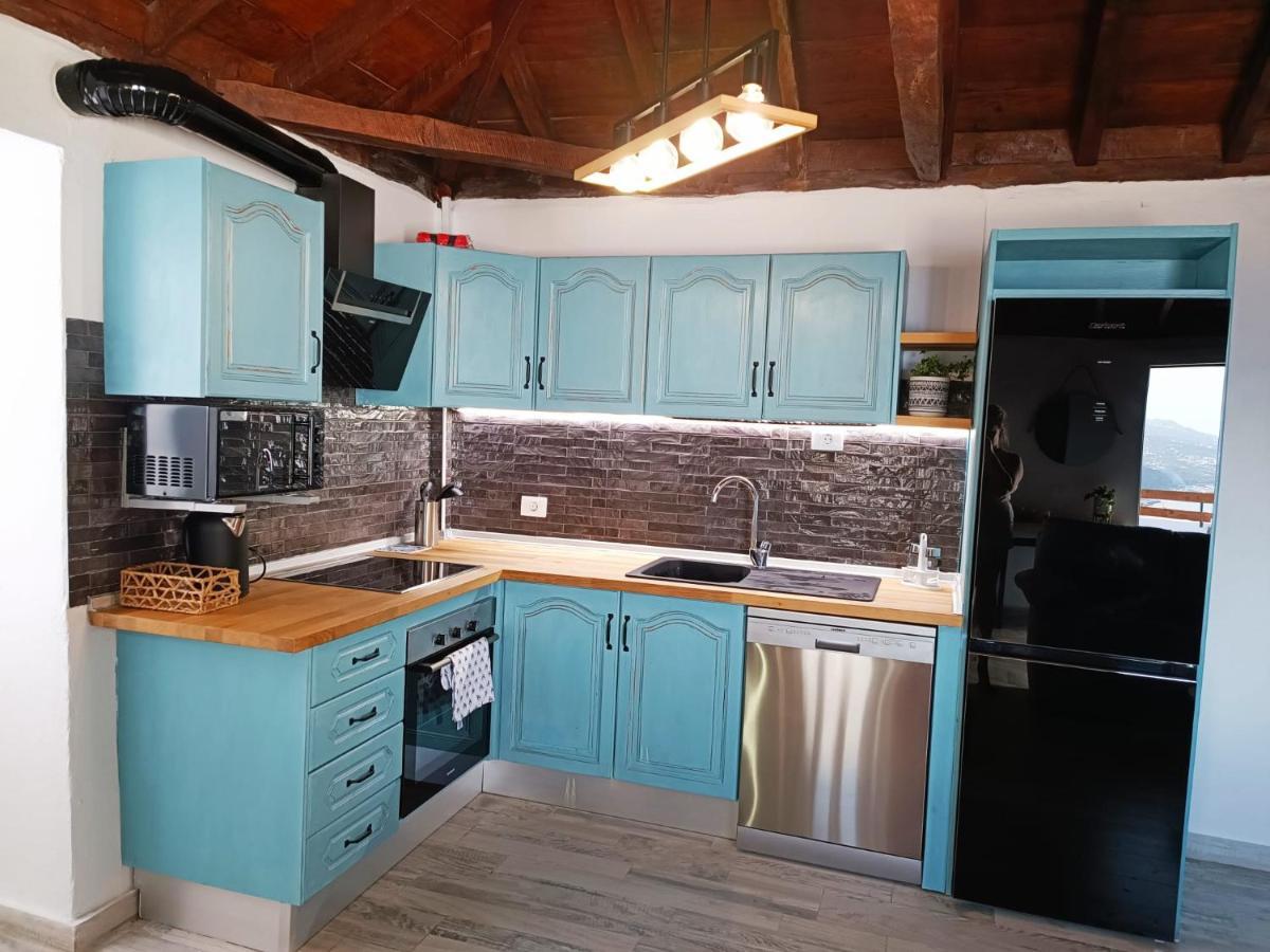 Casa Nando Holiday home